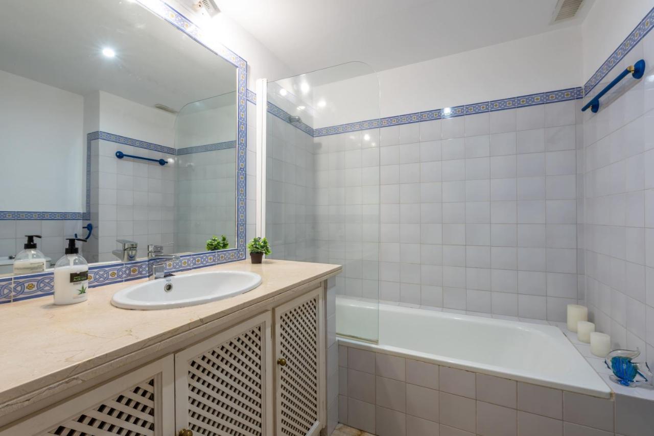 Apartamento Guadalmina Golf L Marbella Exteriör bild